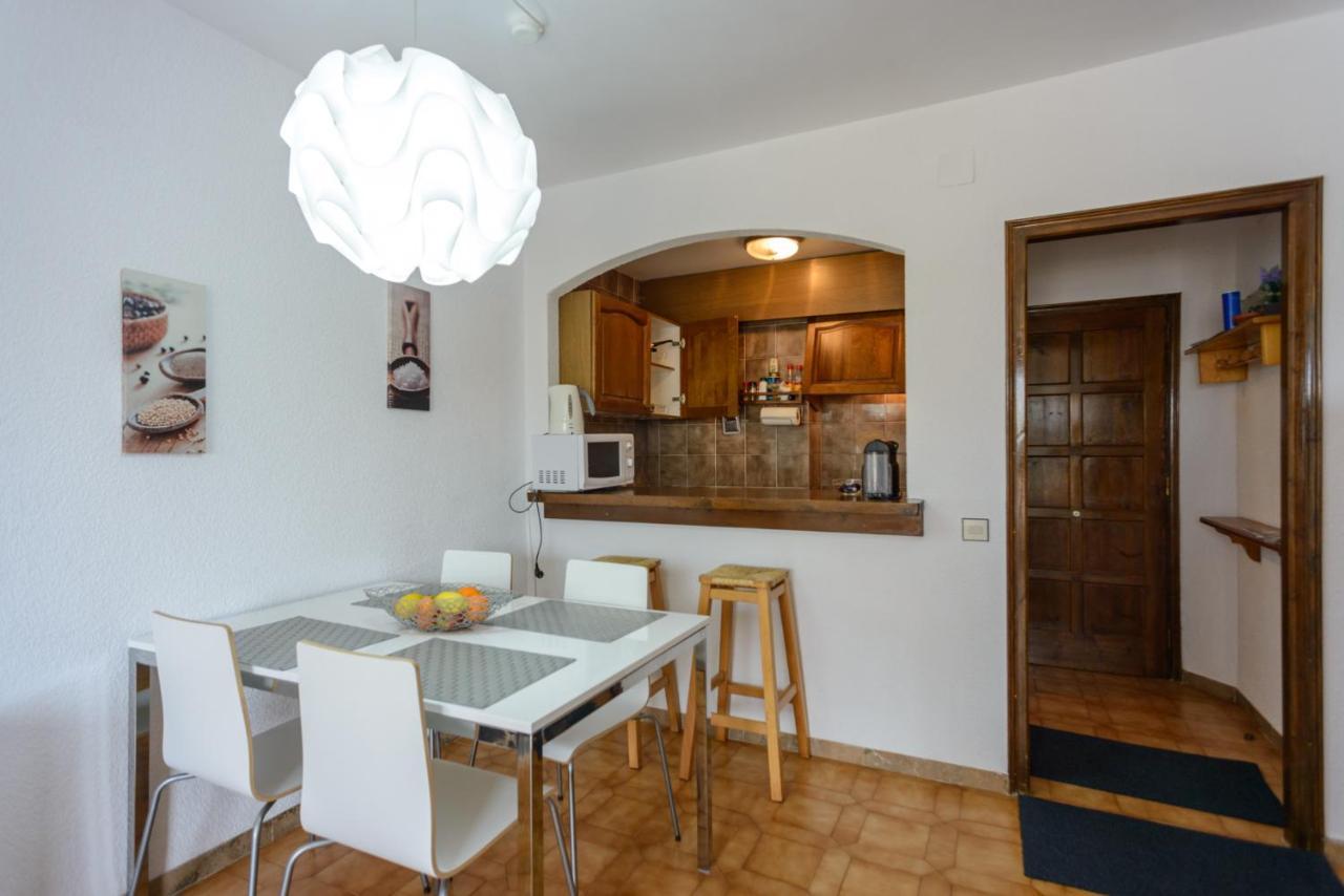 Appartement Rez De Jardin Emplacement #1 إمبوريابرافا المظهر الخارجي الصورة