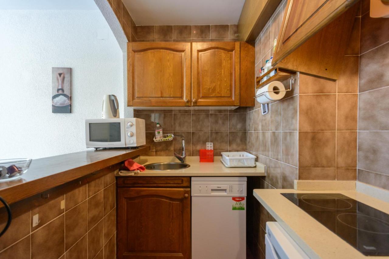 Appartement Rez De Jardin Emplacement #1 إمبوريابرافا المظهر الخارجي الصورة