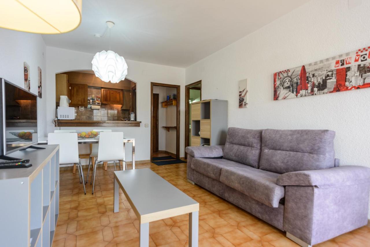 Appartement Rez De Jardin Emplacement #1 إمبوريابرافا المظهر الخارجي الصورة