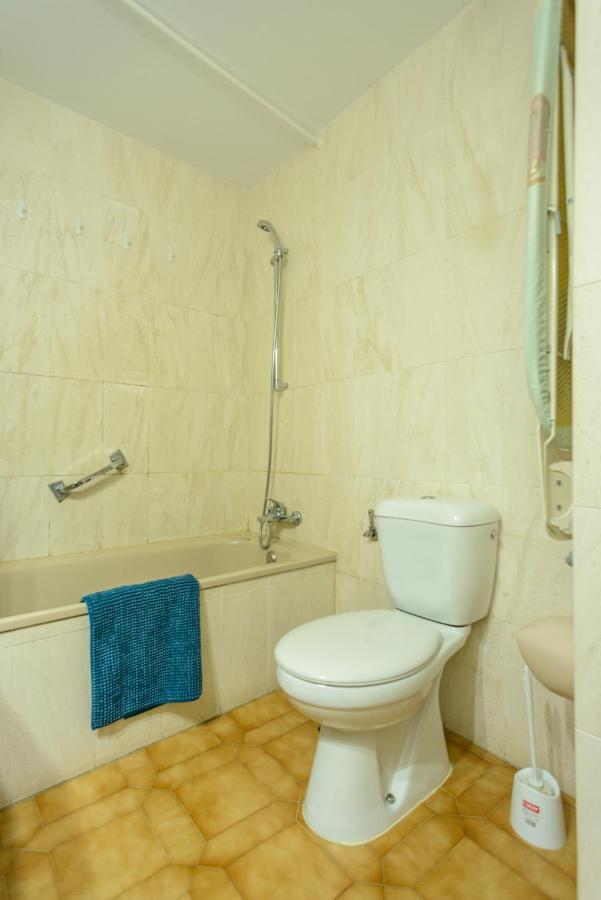 Appartement Rez De Jardin Emplacement #1 إمبوريابرافا المظهر الخارجي الصورة